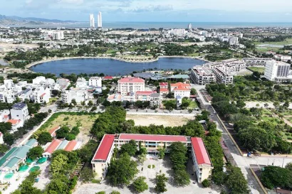 Bán Nắp Hố Ga Composite Giá Rẻ Tại Ninh Thuận,Bán Song Chắn Rác Gang Giá Rẻ Tại Ninh Thuận